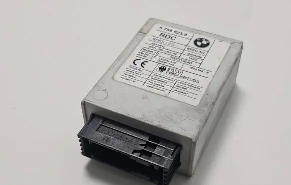 BMW X5 E53 Tire pressure control unit 6759023 200003640 0531201002