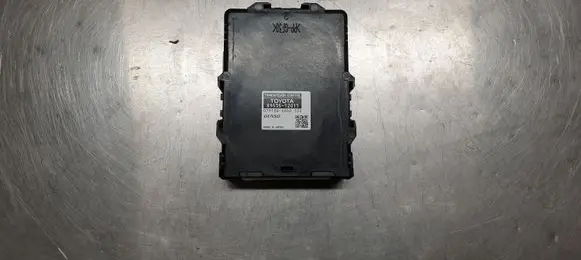 Toyota Auris E180 Gearbox control unit/module 8953512011