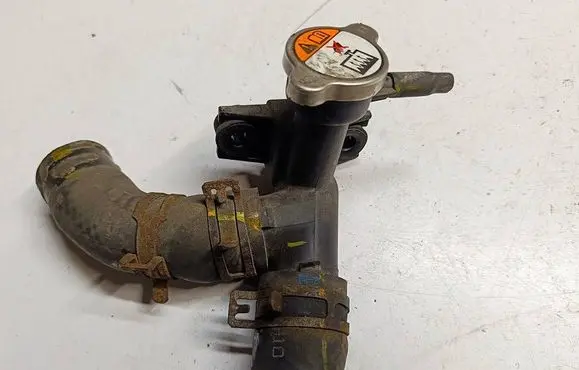 Hyundai i30 Engine coolant pipe/hose 4AW8F4A8