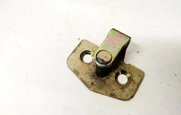 Opel Astra G Front door lock loop/hook striker 