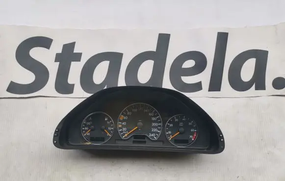 Mercedes-Benz CLK A208 C208 Speedometer (instrument cluster) A2085401911 2085401911
