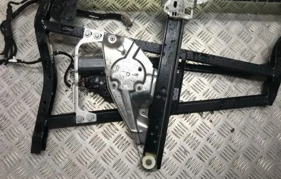 Audi A6 S6 C5 4B Sliding door window regulator with motor 4b0839397b