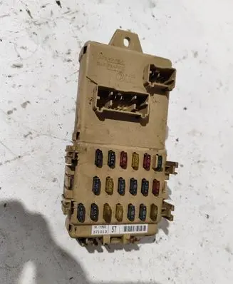 Subaru Impreza I Fuse module 971010