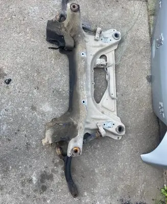 Citroen C5 Front subframe