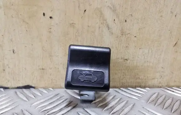Subaru XV Engine bonnet (hood) release handle