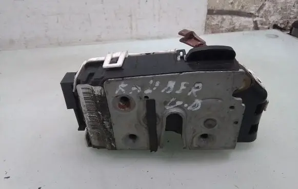 Dodge Caliber Rear door lock