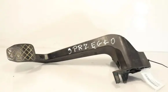 Audi A4 S4 B7 8E 8H Clutch pedal 