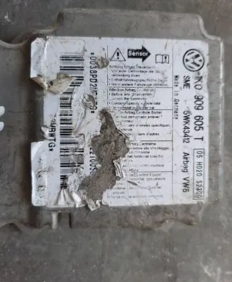 Volkswagen Jetta V Airbag control unit/module 1K0909605T
