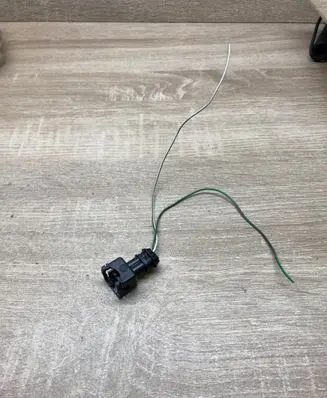 Peugeot 104 Plug wire A047