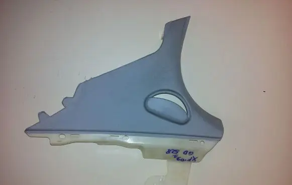 Jaguar XF (C) pillar trim 8X23F519A96AF