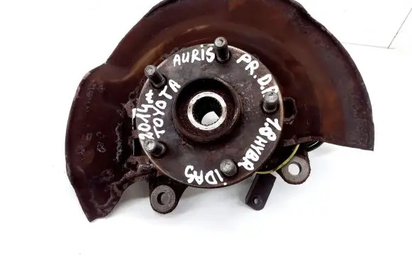 Toyota Auris E180 Front wheel hub 8954202061 F54R6