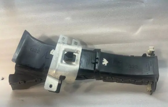 BMW 4 G22 G23 G24 G26 Brake cooling air channel/duct 7956349 8739153 7422223