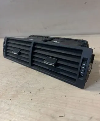 Audi A4 S4 B6 8E 8H Dash center air vent grill 8E0820951H