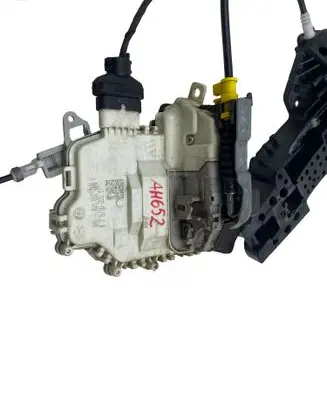 Audi A6 S6 C7 4G Front door lock 8J1837016E