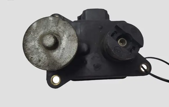 KIA Carens II Intake manifold valve actuator/motor 2838127400