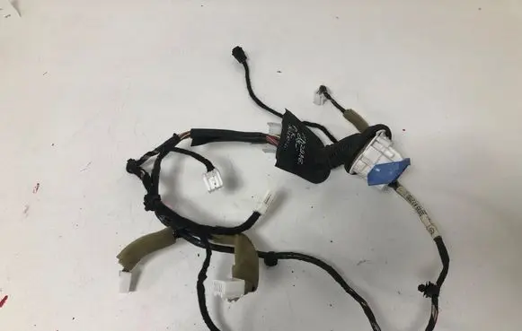 Mazda 6 Front door wiring loom GS8S67200D