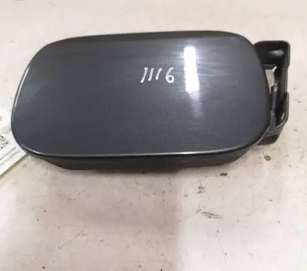 Mercedes-Benz E W211 Fuel tank cap A0005846517