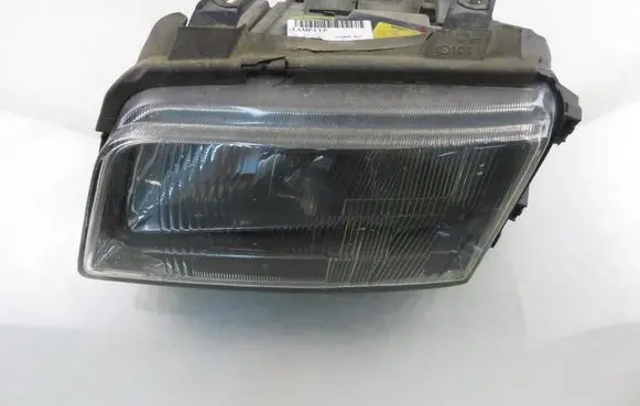 Audi A4 S4 B5 8D Headlight/headlamp 0301094201