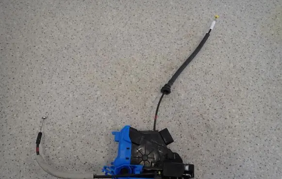 KIA Ceed Rear door lock 81420A2100
