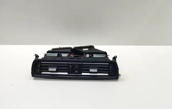 BMW 5 F10 F11 Dash center air vent grill 07789000 1682811