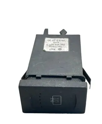 Mitsubishi L200 Windscreen/window heater switch 3B0959621D PA66GF30