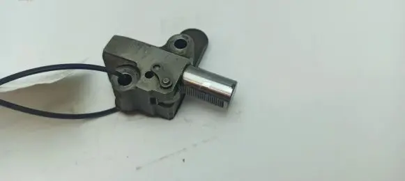Jaguar XJ X308 Timing belt/chain tensioner 06080820
