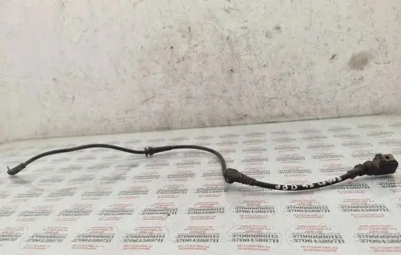 Volkswagen PASSAT B6 Front ABS sensor wiring 1J0906102