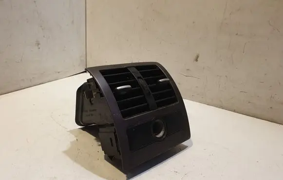 Audi A6 S6 C5 4B Rear air vent grill 4B0819203