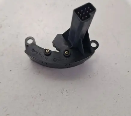 Mercedes-Benz E W211 Steering angle sensor 0025428018