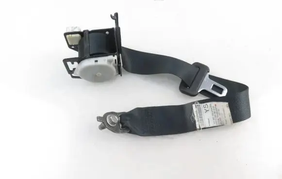 Infiniti M Rear seatbelt TKAB2EG576