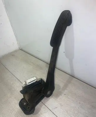 Volvo S80 Accelerator throttle pedal 30683516 6PV00853712