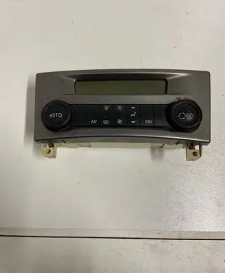 Renault Laguna II Climate control unit 8200181132 52485201 HPS16C19