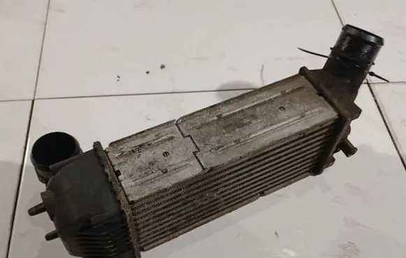 Citroen C4 I Picasso Intercooler radiator IA1430