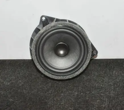 BMW X5 F15 Front door speaker 9286366
