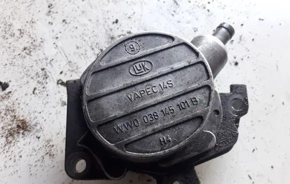 Audi A3 S3 8L Valve vacuum 