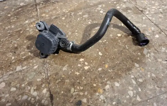 Volvo V60 Electric auxiliary coolant/water pump 31319023