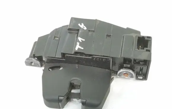 Peugeot 207 Tailgate/trunk/boot lock/catch/latch 9660403980 024682B1 27L07