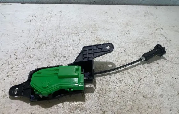 KIA Sportage Fuel tank cap lock 