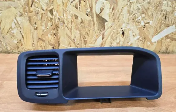 Volvo S60 Dash center air vent grill 0P502165 7441000 39804051