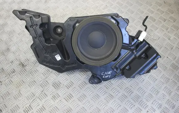 Toyota C-HR I Subwoofer speaker 86150F4030 33319H2011