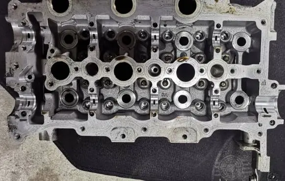 Jaguar XF Engine head PM9X206090CA