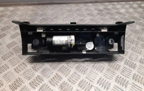 Mercedes-Benz E A207 Seat adjustment motor A2078600141 A2079700472