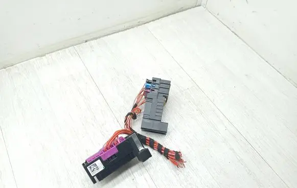 Mercedes-Benz C W205 Fuse module 819845 1413022511
