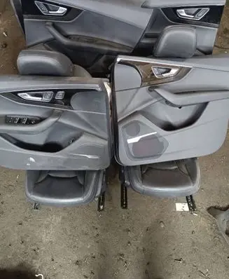 Audi Q7 4M Seat and door cards trim set 