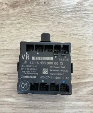 Mercedes-Benz GLE AMG (W166 - C292) Door control unit/module A1669000015