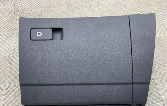 Seat Alhambra (Mk2) Glove box set 7N1857114