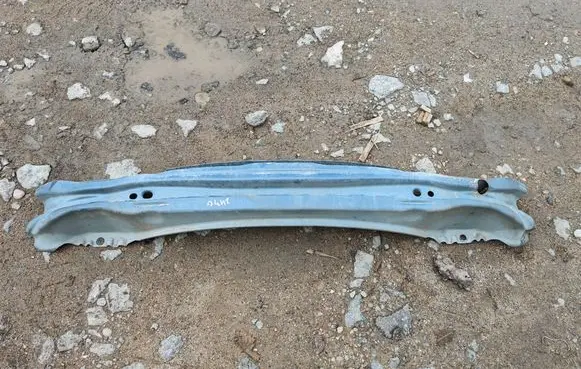 Volvo V40 Rear bumper cross member