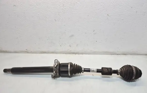Mini Clubman F54 Front driveshaft 15540010