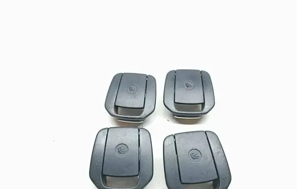 BMW 3 F30 F35 F31 ISOFIX cover 7319604