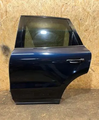 Porsche Cayenne (9Y0 9Y3) Front door